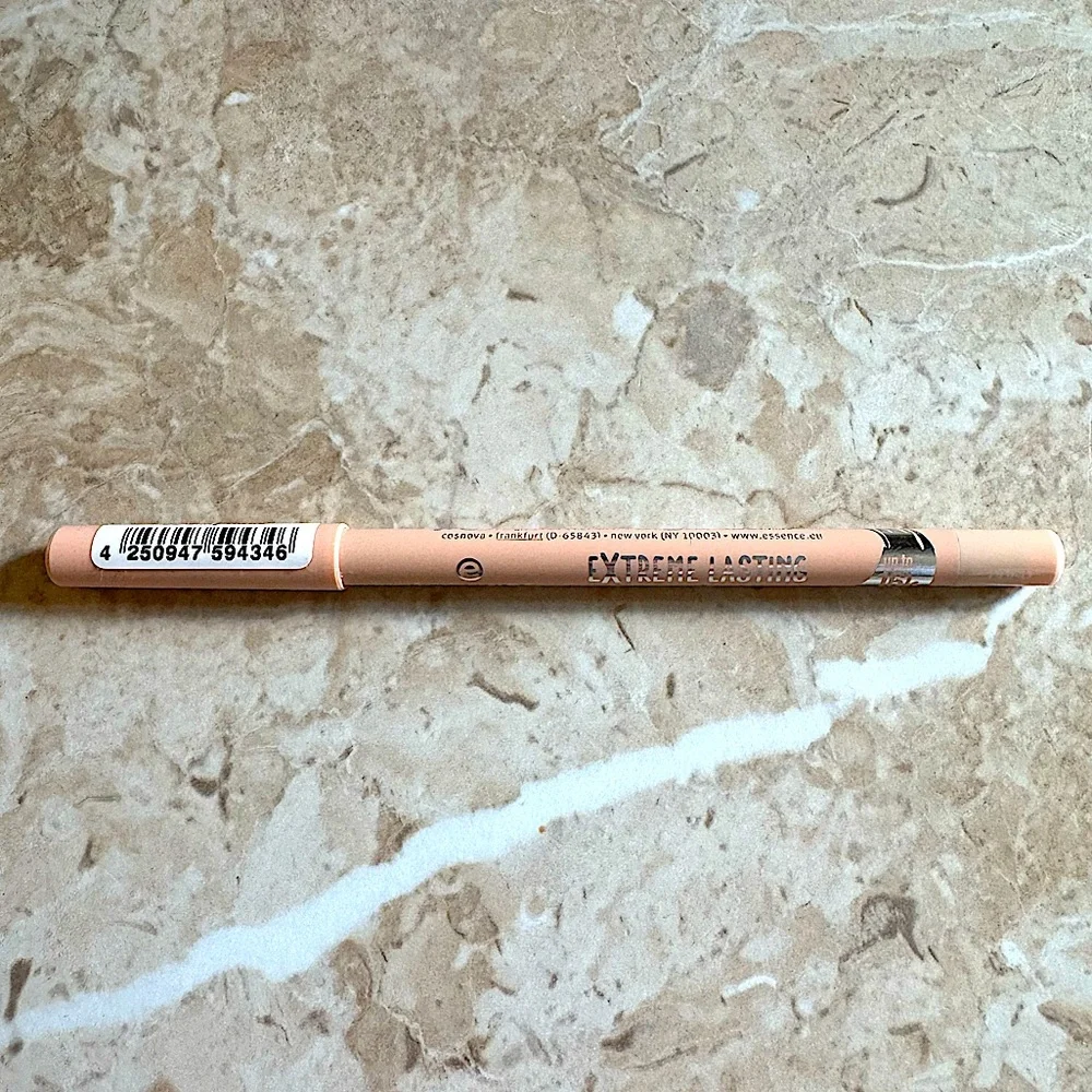 Essence Extreme Lasting Eye Pencil Eyeliner 06 Silky Nude - New